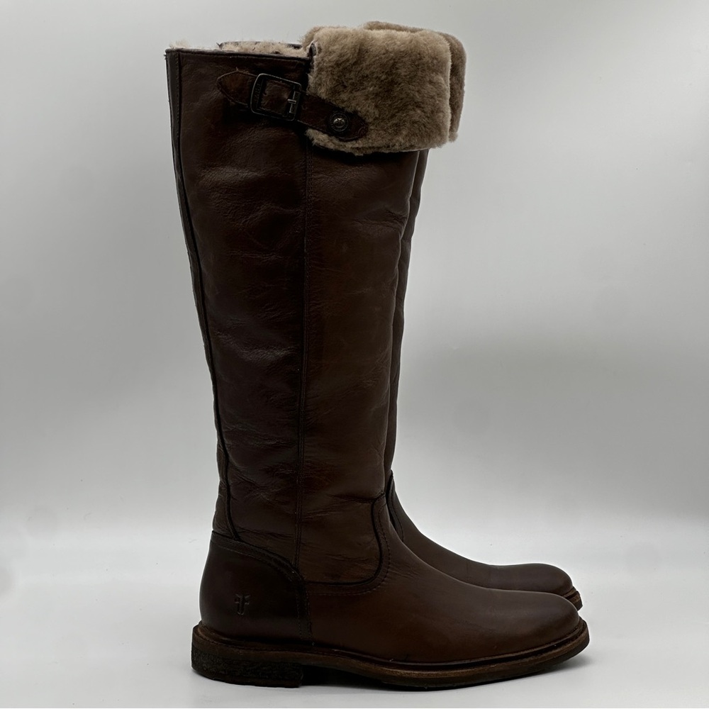 Frye Mara Button Boots. Size 7.5